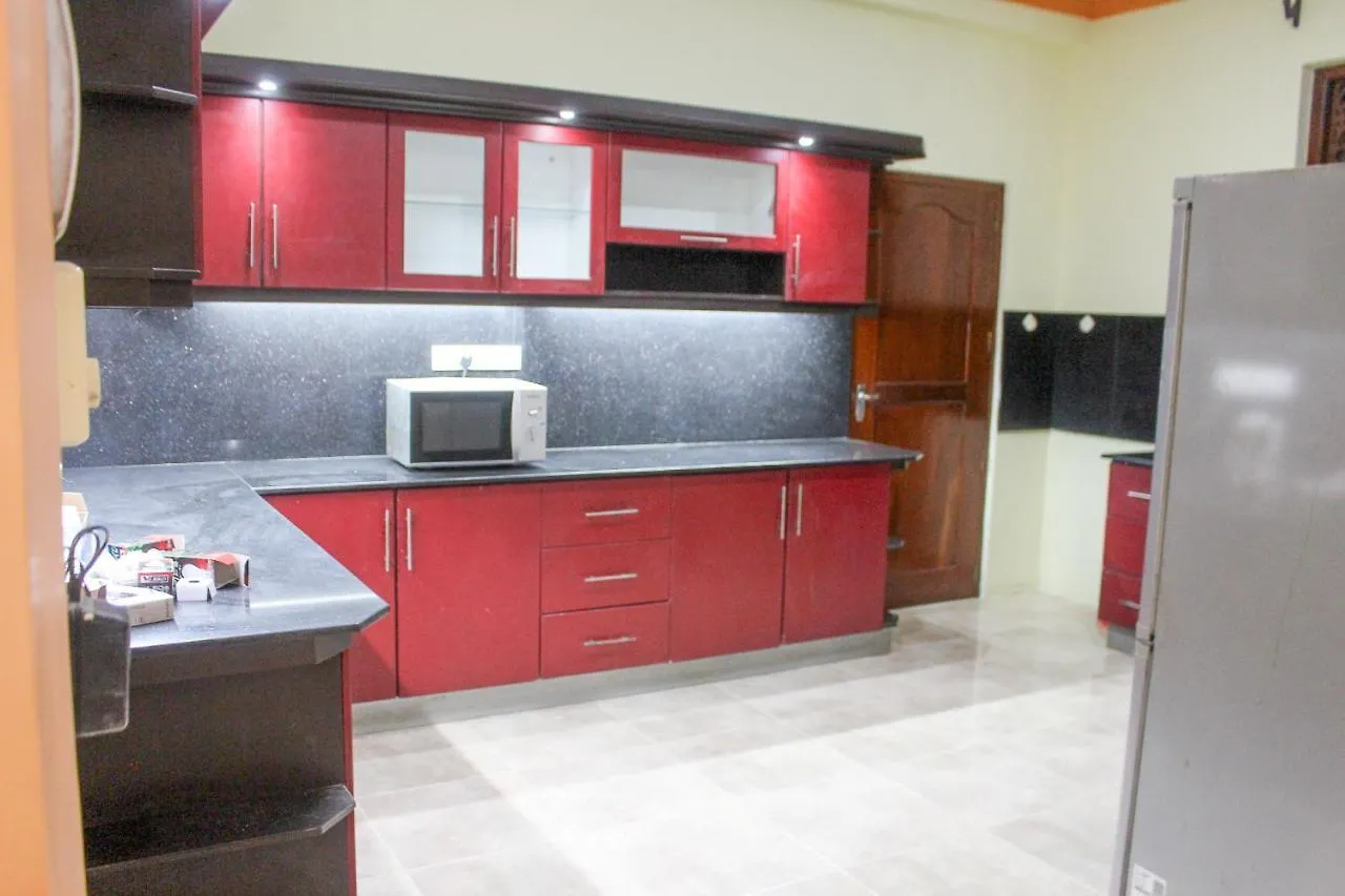 Calvin'S Villa Negombo