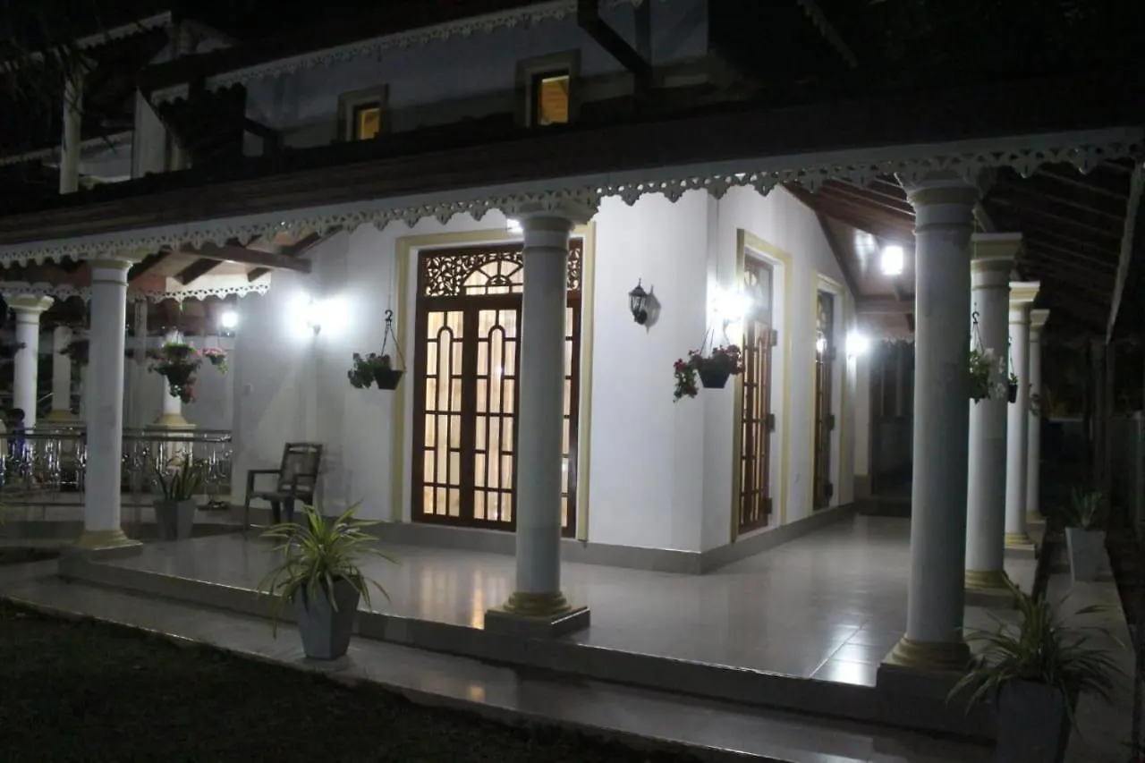נגומבו Calvin'S Villa