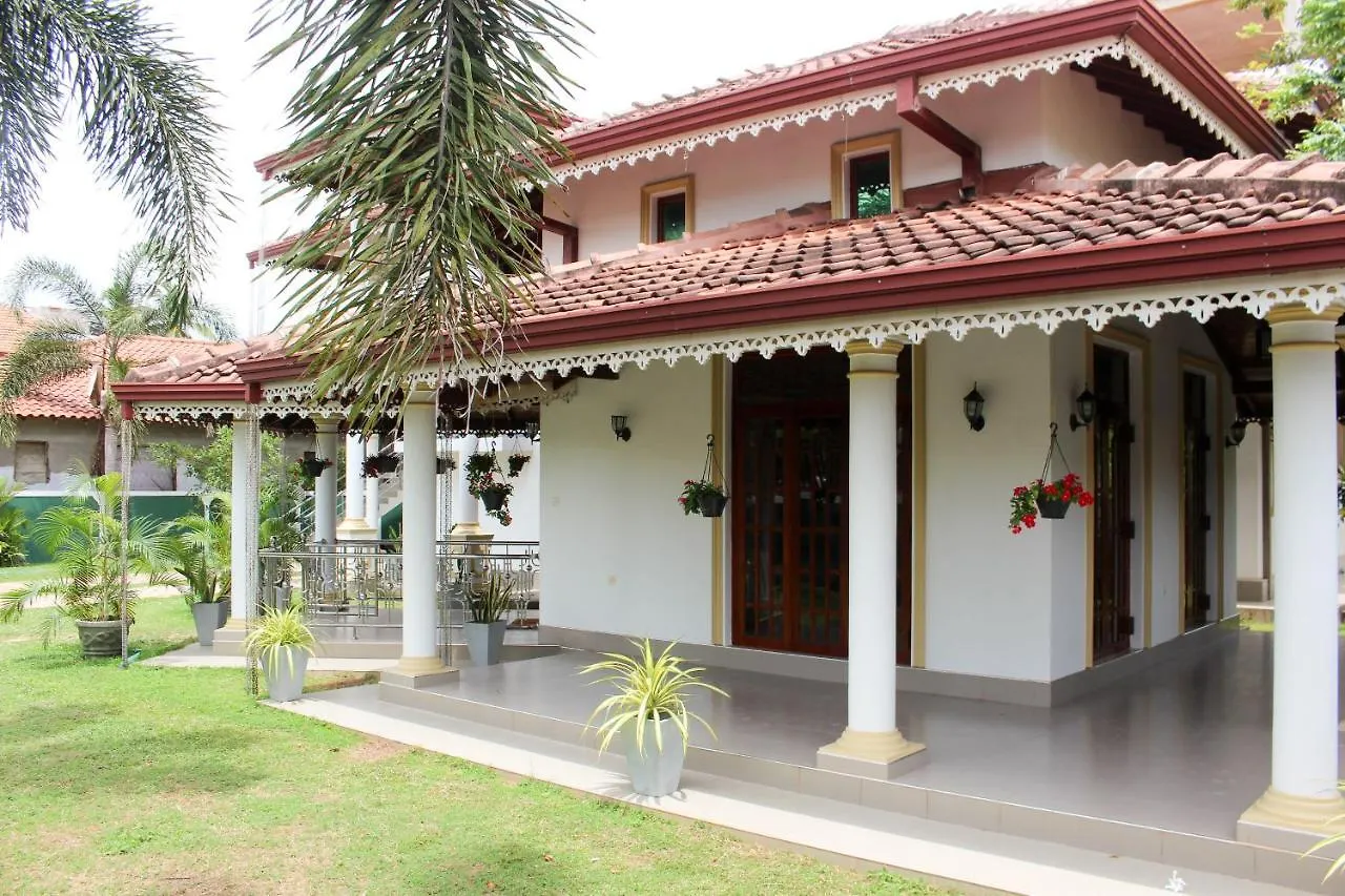 נגומבו Calvin'S Villa