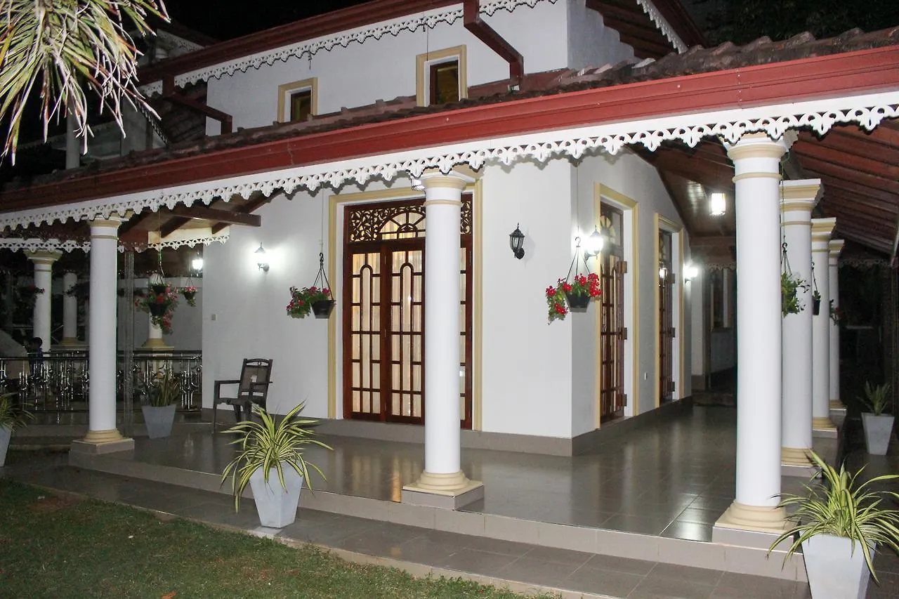 נגומבו Calvin'S Villa סרי לנקה