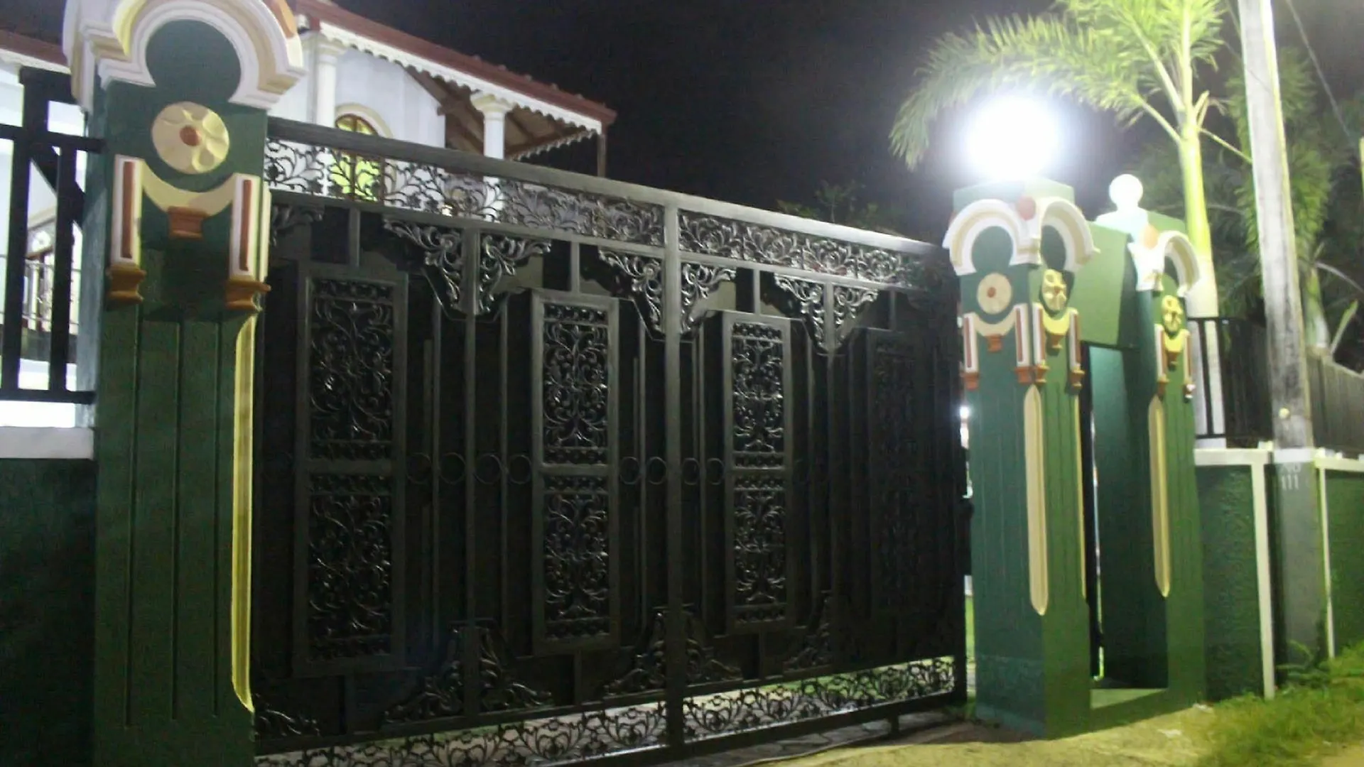 לינה וארוחת בוקר נגומבו Calvin'S Villa